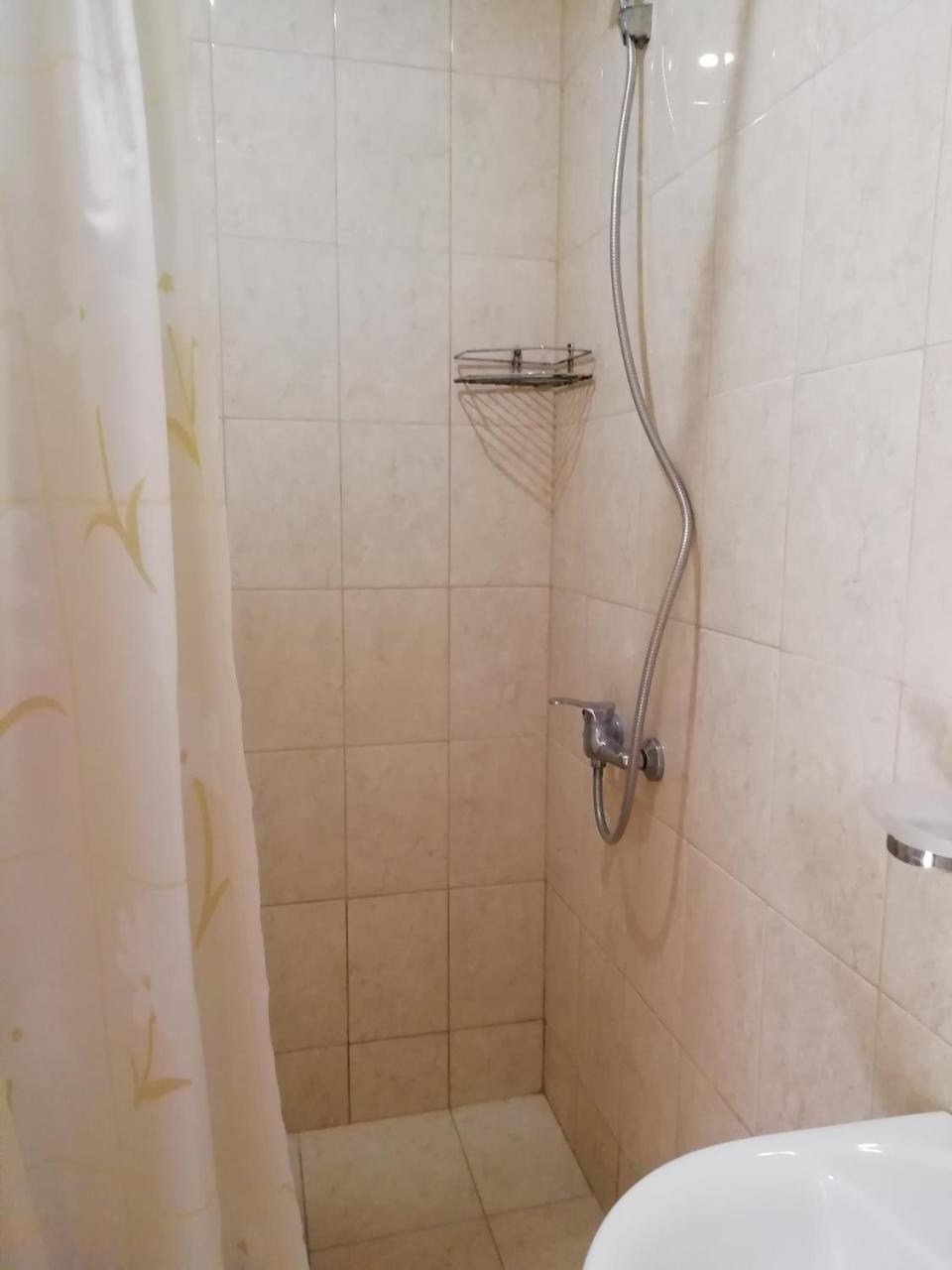 Mini-Hotel Yanson 2 Gagra Exterior foto